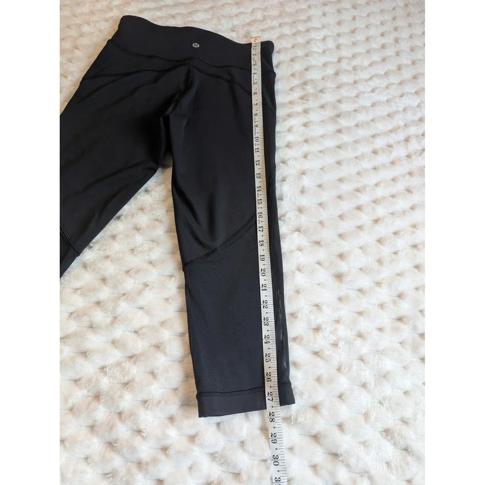 Lululemon Black Crop Leggings High Rise‎ Mesh Panels Athletic Size 6